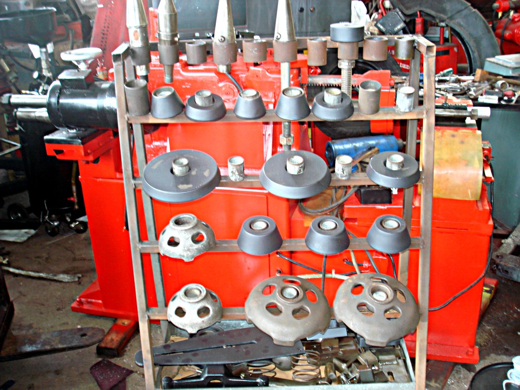 VAN NORMAN model 304 TRUCK DRUM LATHE